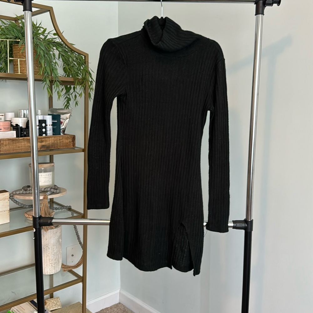 Turtle neck sweater dress